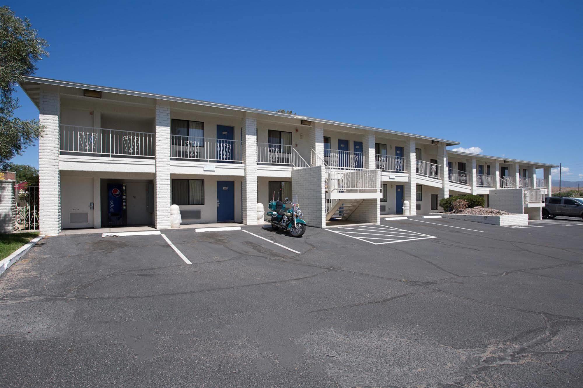 Hotel 6-kingman, Az - Route 66 West